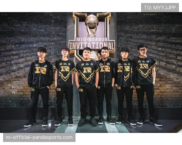 季后赛席位竞争白热化 中游球队胜场差相近 季后赛席位竞争白热化 中游球队胜场差相近