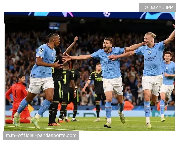 肋部渗透结合边路传中 利雅得新月进攻套路渐成型